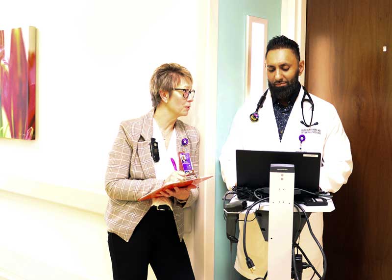 Case Manager Sheila Helms, RN, and Hospitalist Dr. Ali Chaudry collaborate while working together on Brookings Hospital’s inpatient care unit. For nine consecutive years, Brookings Health System has been recognized as a Top 100 Rural & Community Hospital by the Chartis Center for Rural Health. The annual recognition is based upon publicly available market, value and finance data. 
