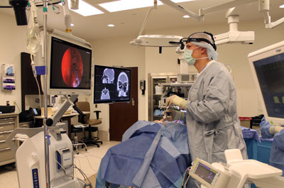 Head, Neck and Throat Surgeon Dr. Jonathan Mellema of Avera Medical Group uses the recently acquired ENT surgical platform and navigation system to see the inside of a patient’s nasal cavity while performing image-guided sinus surgery at Brookings Hospital. Brookings Health System invested in the new surgical technology to expand the ENT service line and help local patients who live with chronic sinus infections find relief close to home.